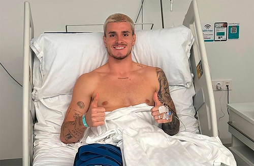 El jugador del Málaga CF Diego Murillo, intervenido con éxito de la rodilla derecha en Quirónsalud Málaga